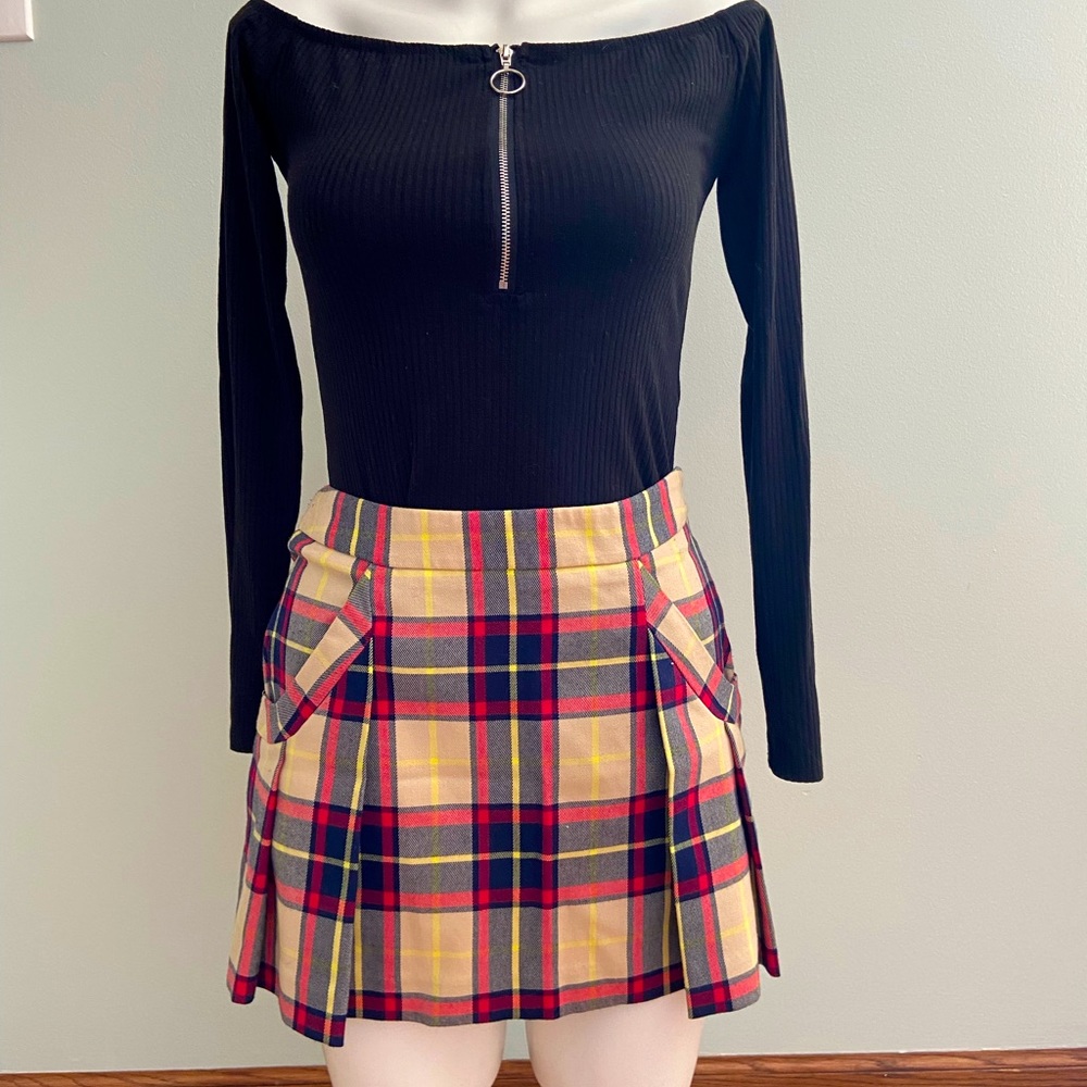 Princess Vera Wang Plaid Mini Skirt with pockets